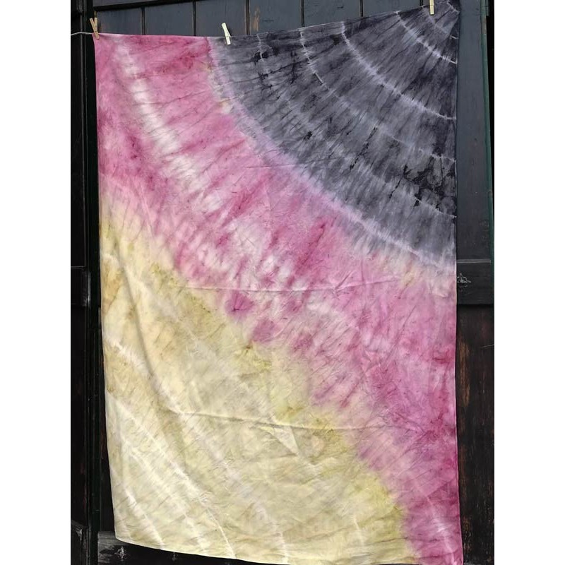 rainbow pattern ecoprint tablecloth vinotinte monje winery shop